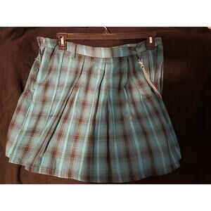 Hot Topic - Plaid Mini Skirt Teal & Black with Chain Size XL